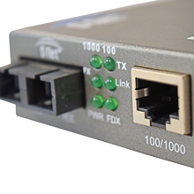 Carregar imagem no Gallery Viewer, Conversor de mídia Ethernet D-NET, fibra monomodo LX, 10/100/1000 Base-T (20 Km), (DN-10000-S20)
